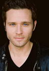 Seamus Dever photo